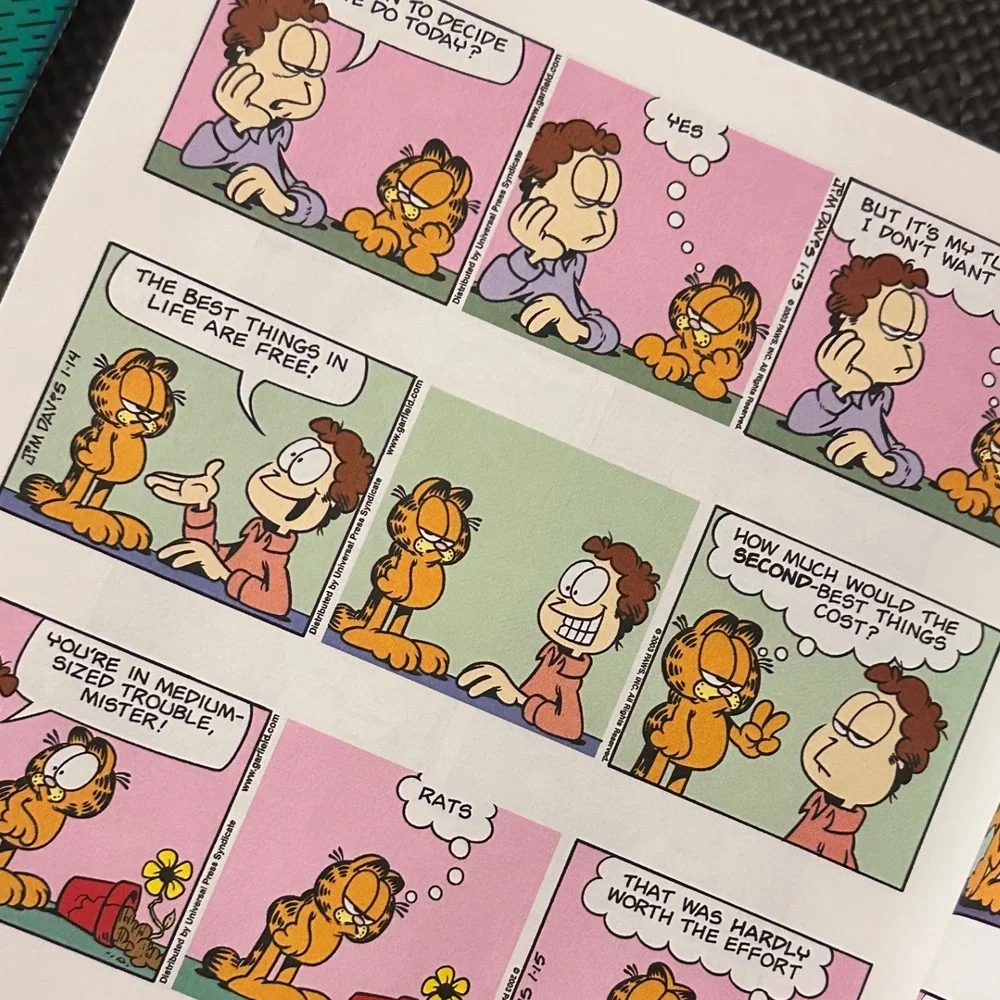 Garfield Comic Book Lot of 5‎ Jim Davis Treasuries Fat Cat 3-Pack His 9 Lives